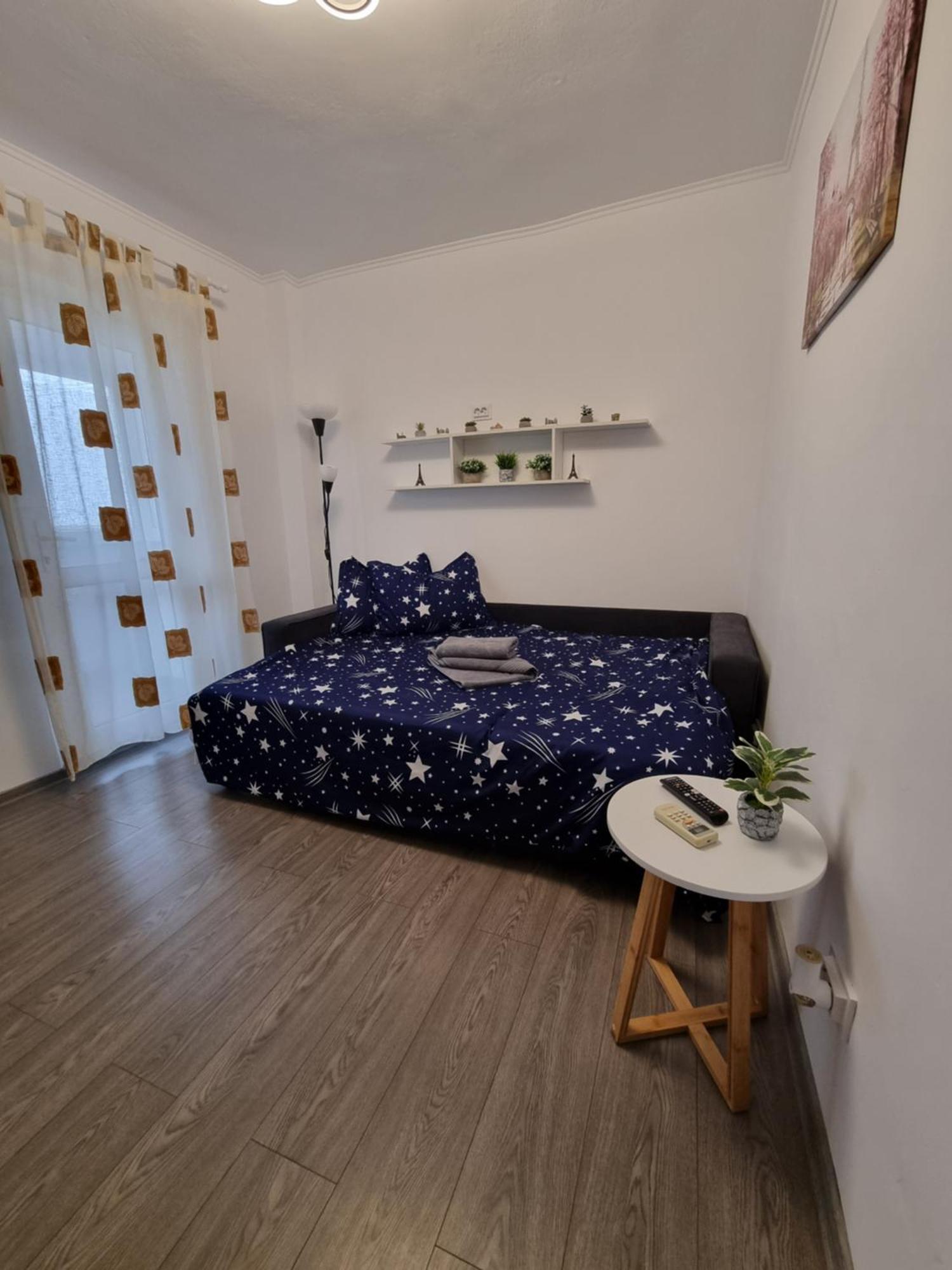 Apartment Lara